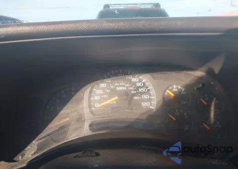 2003 Chevrolet Silverado 1500 Work Truck z USA, uszkodzony, nr VIN 1GCEC14Z53Z320202